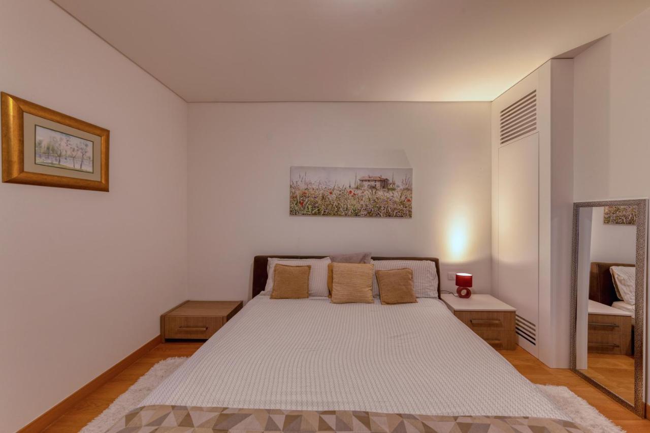 Queen Apartments Belgrade Waterfront ภายนอก รูปภาพ