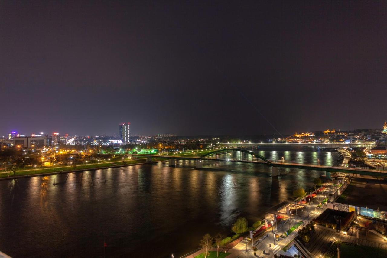 Queen Apartments Belgrade Waterfront ภายนอก รูปภาพ