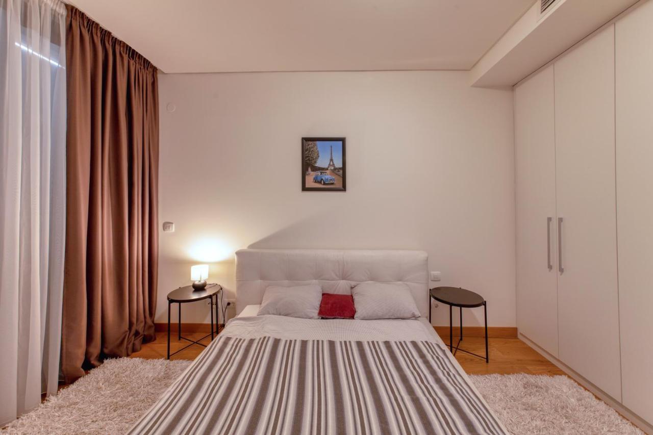Queen Apartments Belgrade Waterfront ภายนอก รูปภาพ