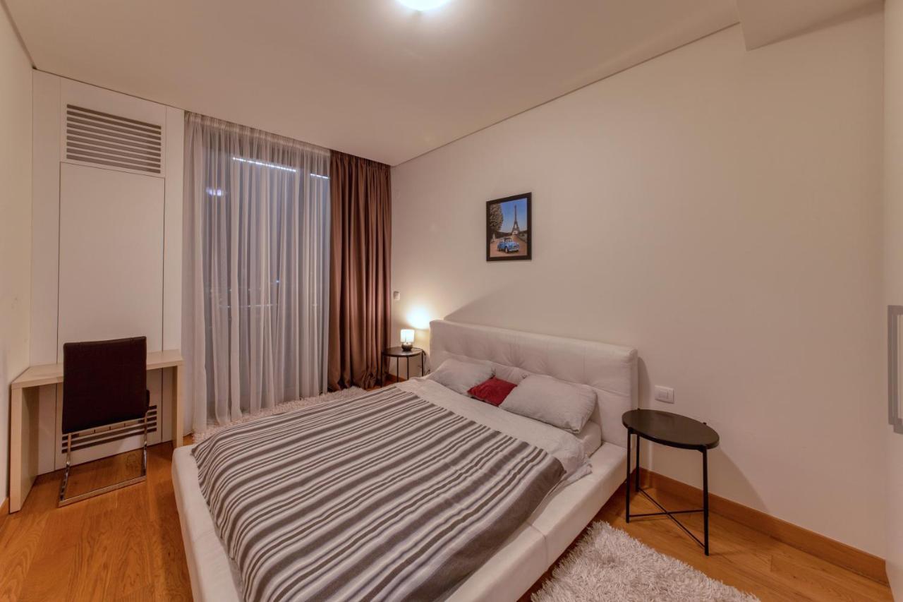 Queen Apartments Belgrade Waterfront ภายนอก รูปภาพ
